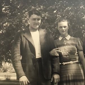 Meet your Posher, Becky